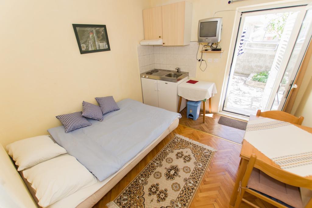 Studios Jakov Макарска Экстерьер фото
